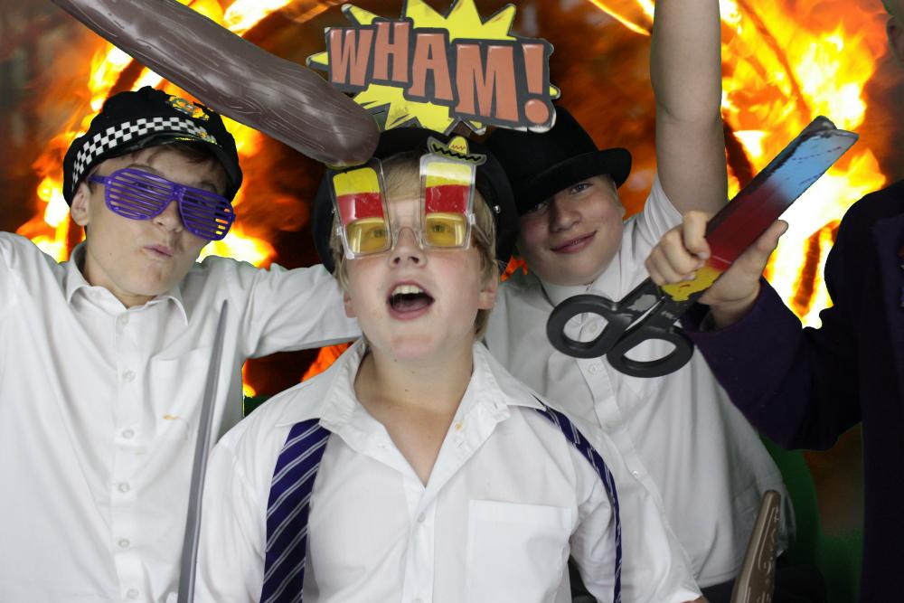 Leavers BBQ | View more photos from the event at gallery.myphotoboothexperience.co.uk/u/MyPhotoBoothExperienceLtd/Leavers-BBQ
